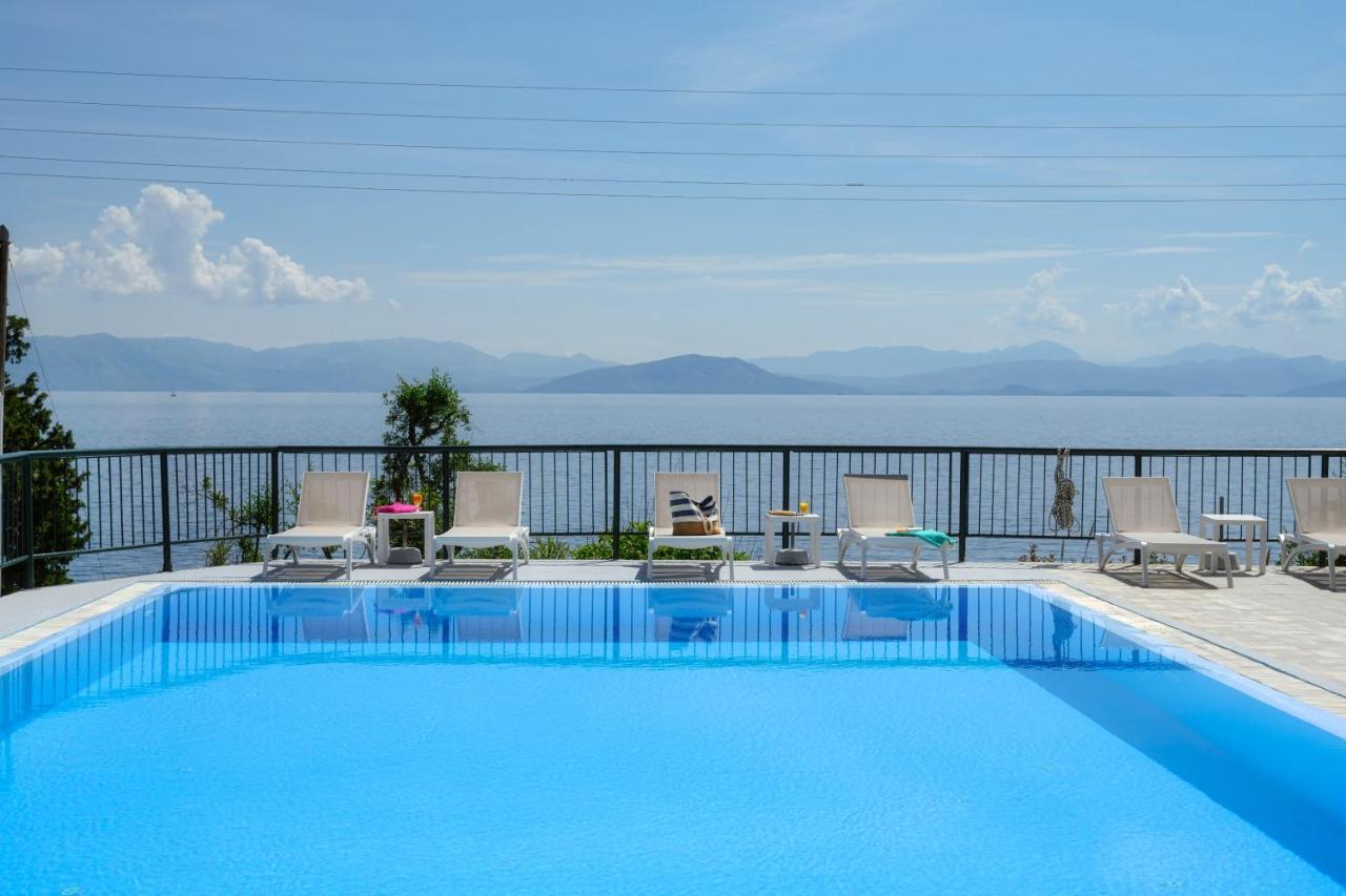 Siora Leni Hotel Benitses  Exterior foto